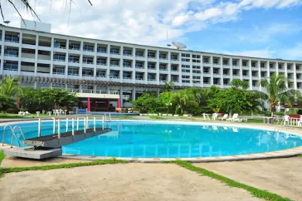 Barrudada Tropical Hotel Santarém Exteriör bild